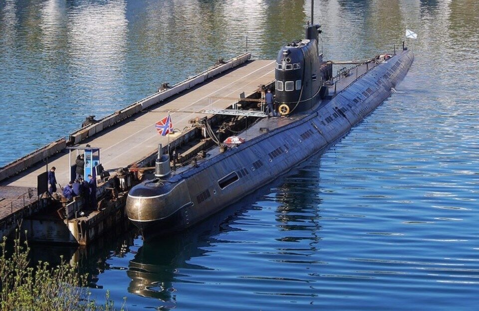 What’s happened to the abandoned Ukrainian submarine “Zaporozhiye” in Sevastopol?