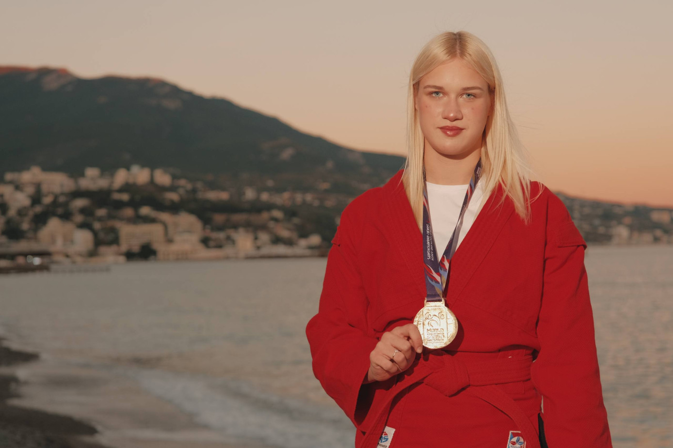 Пришла, попробовала, стала чемпионкой мира: интервью с крымской самбисткой Александрой Волокитиной