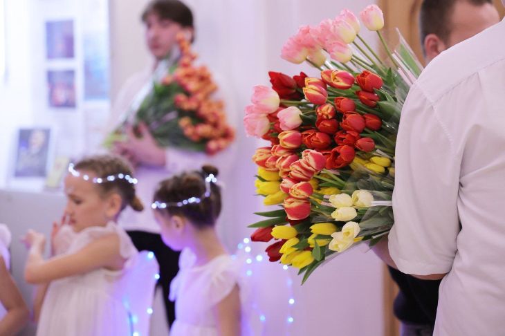 От джаза под сводами пещер до весеннего маркета: где встретить 8 марта в Крыму