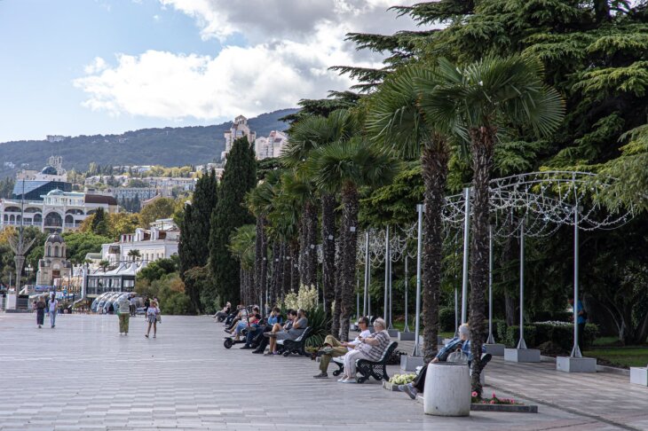 Пляжи, маршруты и транспортное сообщение: как Крым готовится к курорному сезону